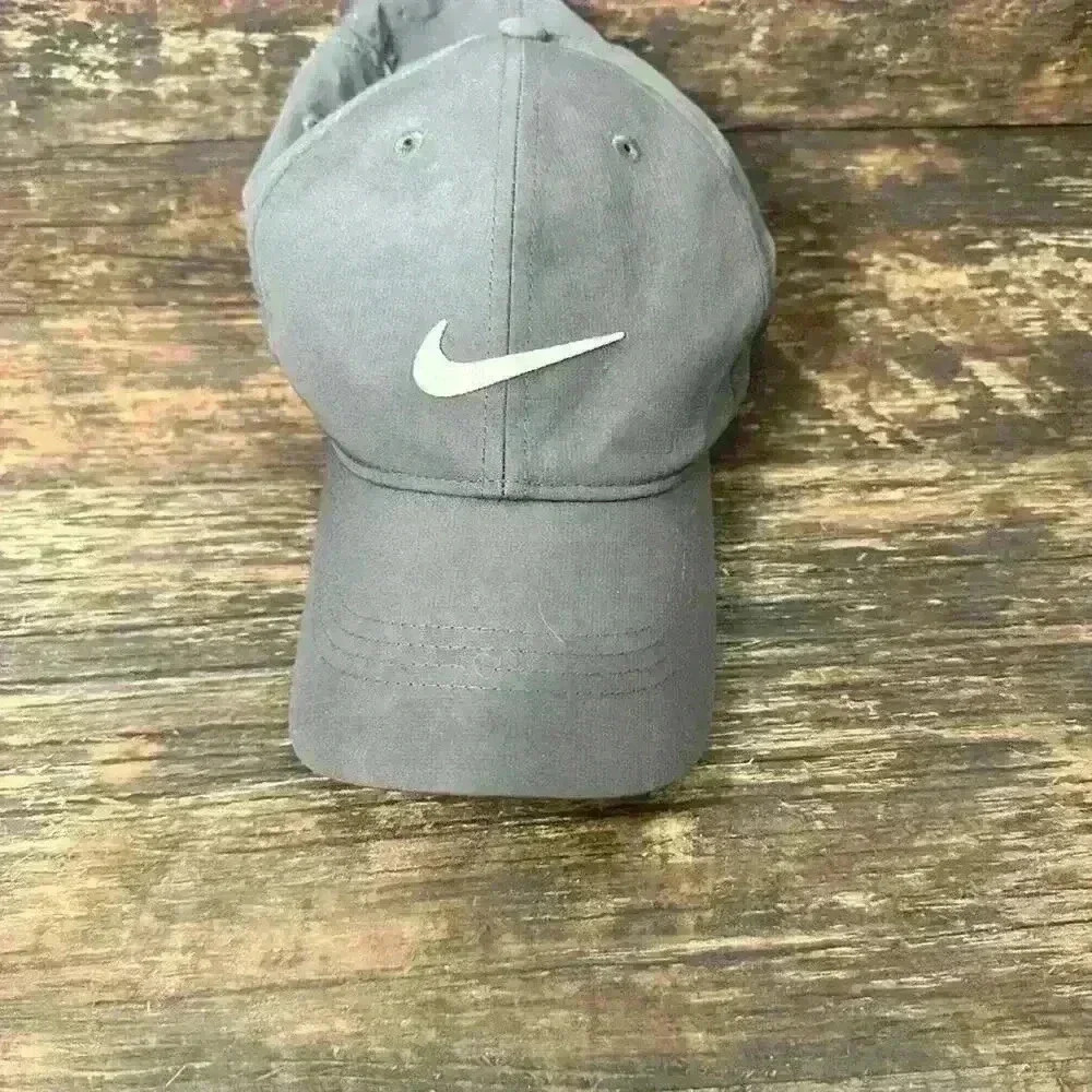 Nike Gray Legacy 91 Dri-Fit Baseball Cap